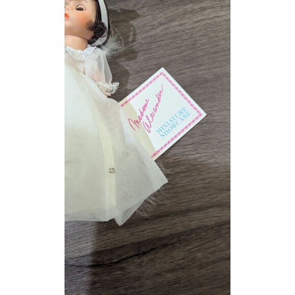 Madame Alexander Miniature Showcase SNOW WHITE 8" Brunette no box - Picture 4 of 8